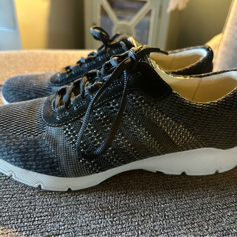 Danskin Black Knit Athletic Sneakers with White Soles
